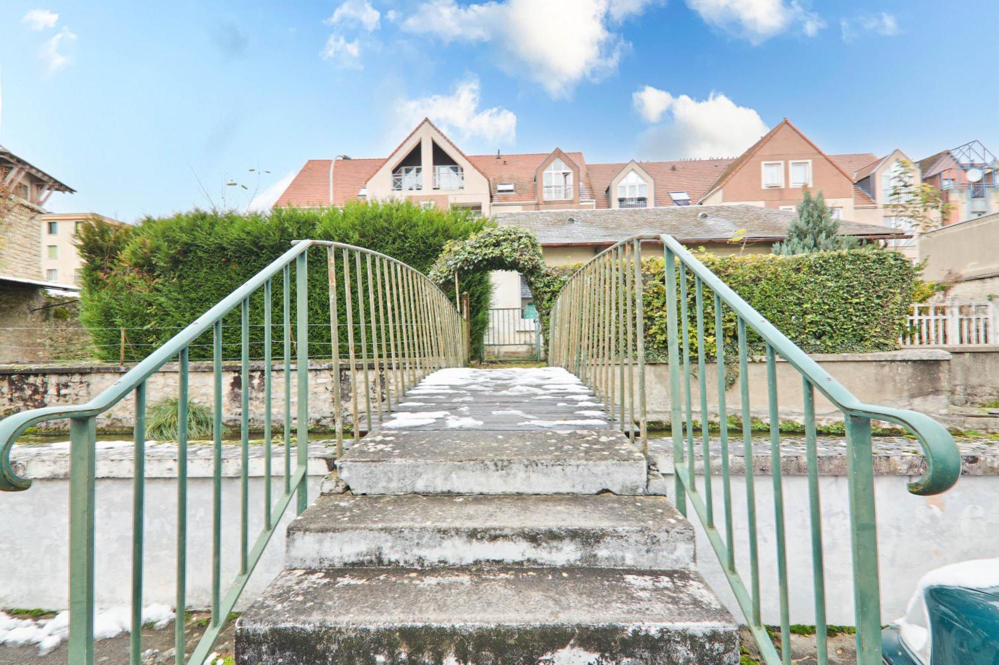Studio Chaleureux A Etampes, France Exterior photo